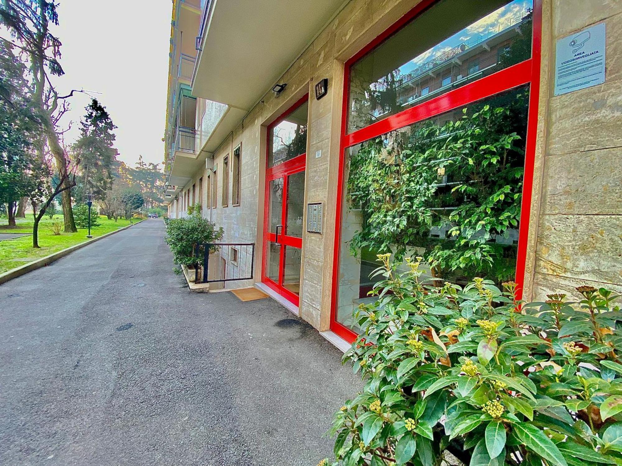 Navigli Style, Tra Metropolitana Famagosta, Comfort E Modernita Apartment Milano Ngoại thất bức ảnh